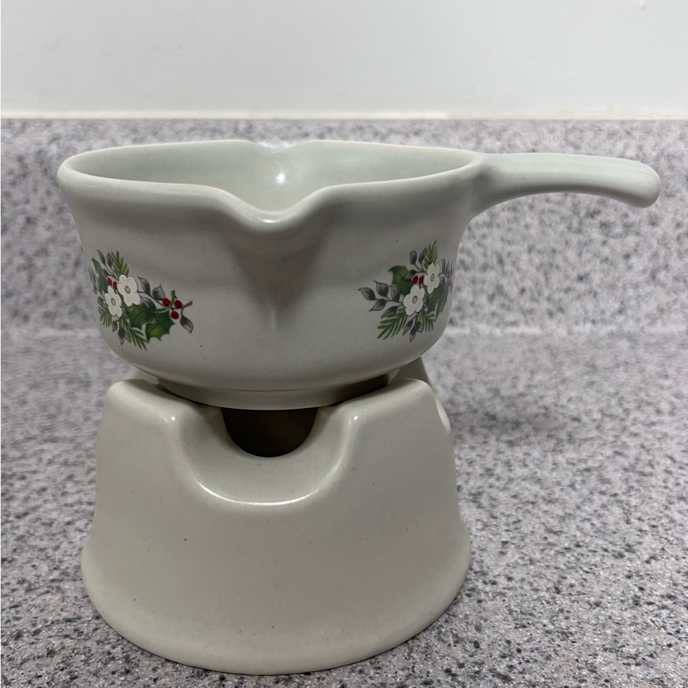 Pfaltzgraff Christmas Heirloom Pattern Sauce Warmer, Potpourri Warmer